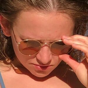 Alexis G Zall