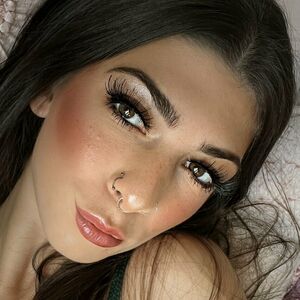 Allie Blossom