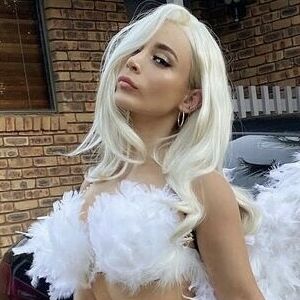 Amy Louise Lee