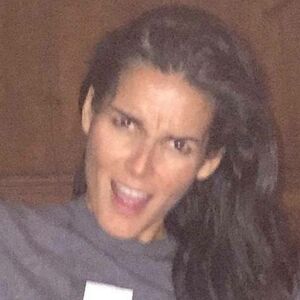 Angie Harmon