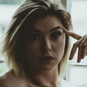 anny_aurora