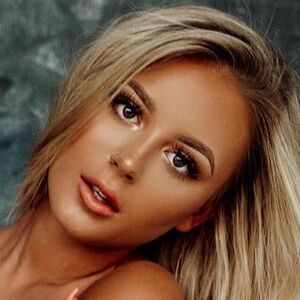 Ashlyn Sharp