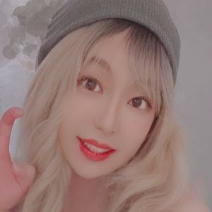 / BeBe