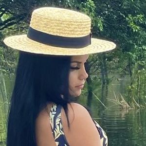 Bruna Butterfly