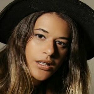 Caiala Tavares