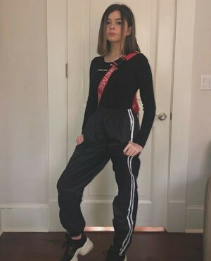 Addison Riecke preview