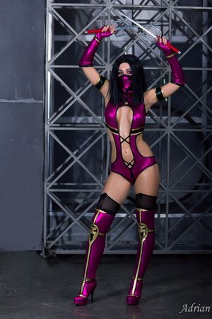 Alena Galan preview
