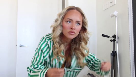 Allie Auton preview