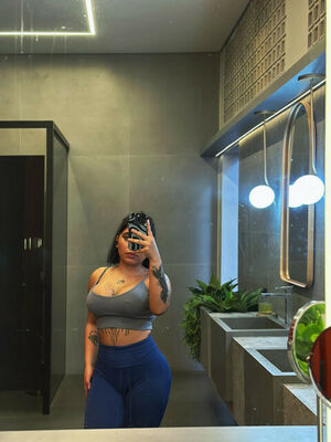 Ana Santos preview