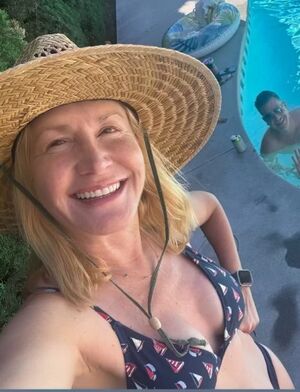Angela Kinsey preview