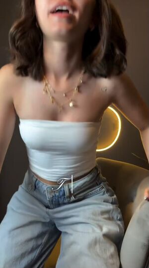 Anna Kauer preview