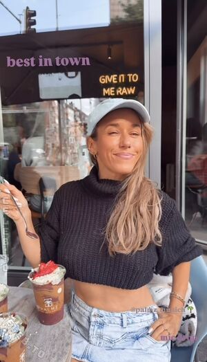 Annemarie Carpendale preview