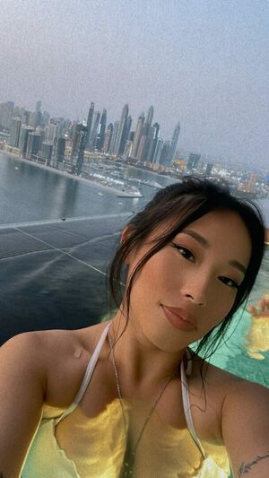 Ara Chun preview