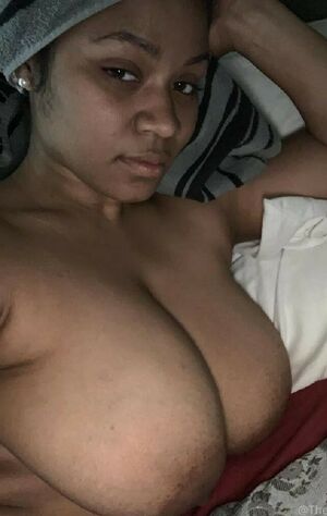 Ashley Zee preview