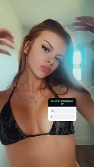 Aurorafoxxxx preview