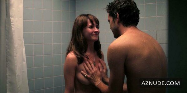 Britt Robertson preview