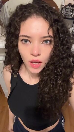 Brittany Venti preview